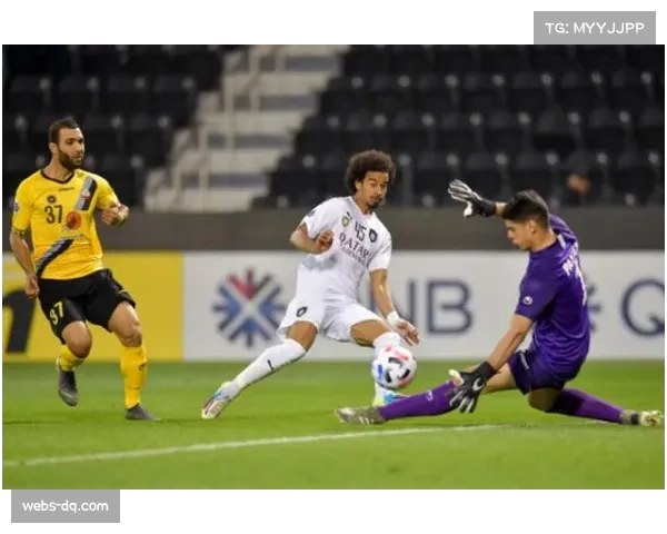 利雅得体育门将阿尔-马约夫表现出色 但难补防线漏洞 利雅得体育门将阿尔-马约夫表现出色 但难补防线漏洞